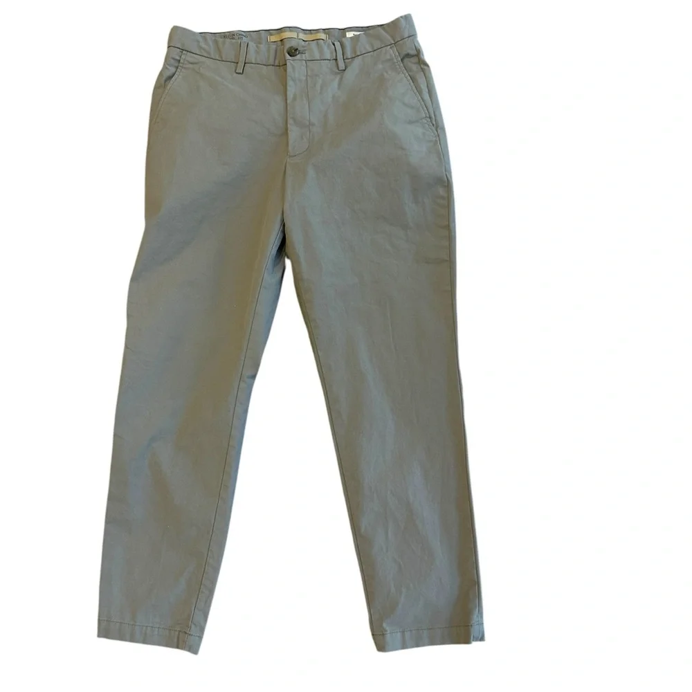 Banana Republic Men’s Lived-In Chino Athletic Fit Pants Gray Size 32